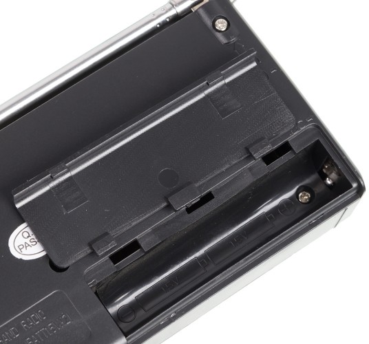 Радиоприемник портативный Hyundai H-PSR130 черный