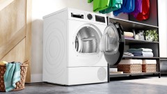 Сушильная машина Bosch WQG24500BY пан.англ. кл.энер.:A++ макс.загр.:9кг белый