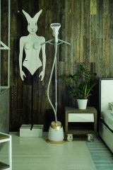 Отпариватель напольный Hyundai H-US02259 1800Вт белый/золотистый