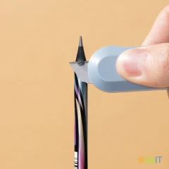 Карандаш ч/г Deli EC041-HB 2.2мм HB кругл. черный Animal Texture ластик