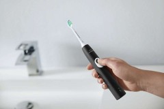 Зубная щетка электрическая Philips 1 черный
