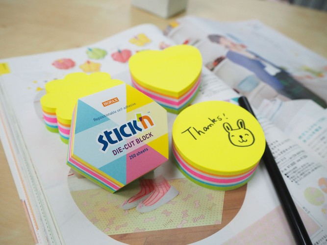 Блок самоклеящийся бумажный Stick`n 21826 61x70мм 250лист. пастель ассорти "гексагон"