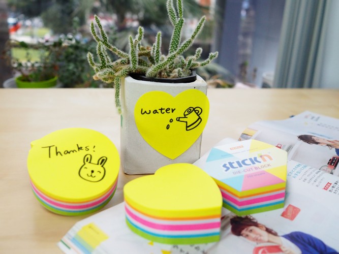 Блок самоклеящийся бумажный Stick`n 21826 61x70мм 250лист. пастель ассорти "гексагон"