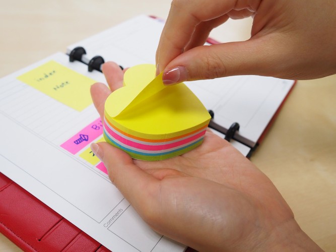 Блок самоклеящийся бумажный Stick`n 21826 61x70мм 250лист. пастель ассорти "гексагон"