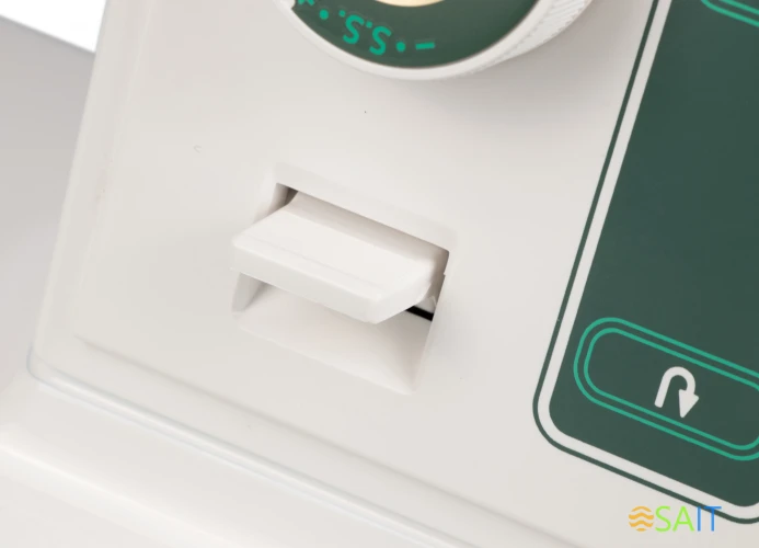 Швейная машина Janome L-394 белый