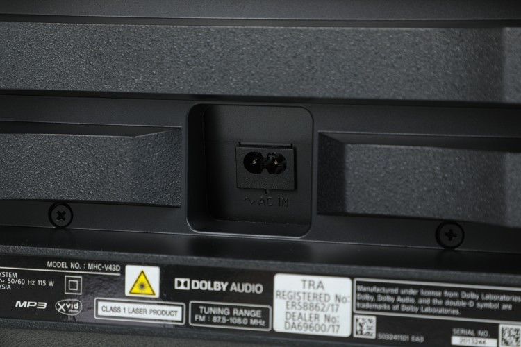 Минисистема Sony MHC-V43D черный CD CDRW DVD DVDRW FM USB BT