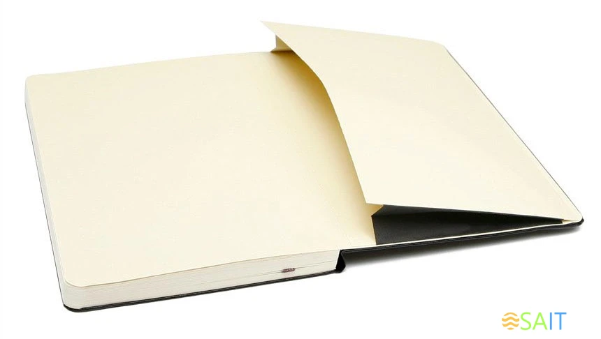 Блокнот Moleskine CLASSIC QP060 Large 130х210мм 240стр. линейка твердая обложка черный