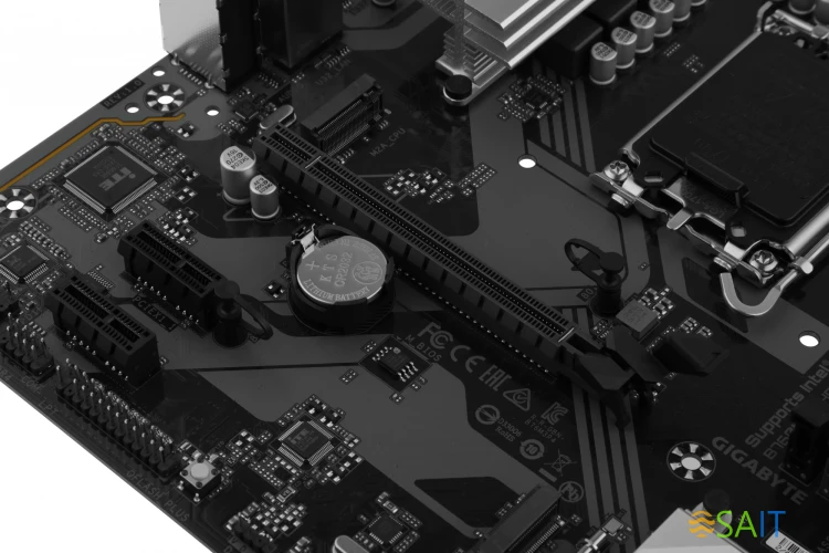 Материнская плата Gigabyte B760M D3HP DDR4 Soc-1700 Intel B760 4xDDR4 mATX AC`97 8ch(7.1) GbLAN RAID+VGA+HDMI+DP