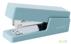 Степлер Deli ENS084 BLUE Nusign 24/6 26/6 (20листов) синий 100скоб коробка