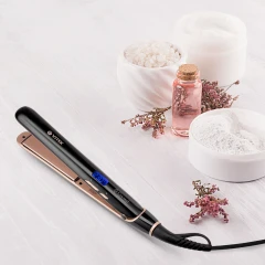 Выпрямитель Vitek Crystal VT-8410 45Вт черный макс.темп.:230С покрытие:керамико-турмалиновое