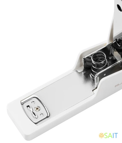 Степлер Deli ENS084 WHITE Nusign 24/6 26/6 (20листов) белый 100скоб коробка