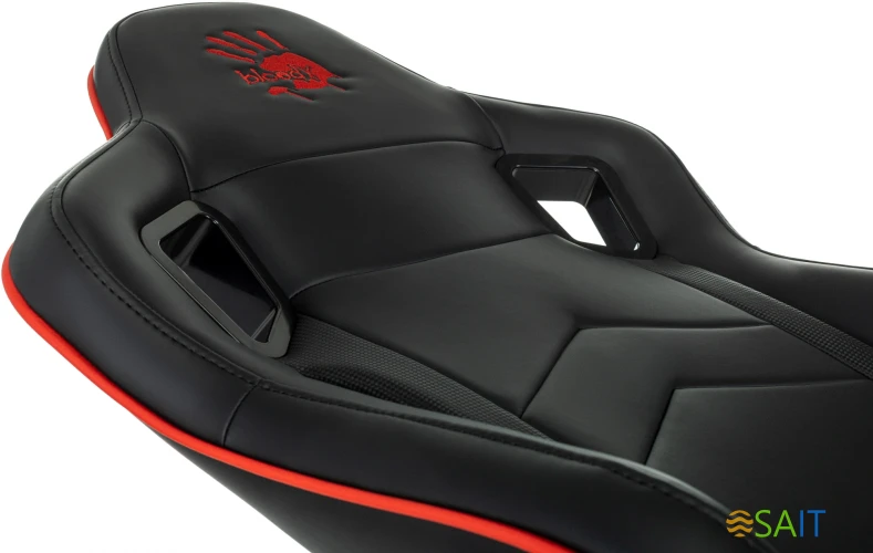 Кресло игровое A4Tech Bloody GC-840 черный сиденье черный эко.кожа с подголов. крестов. металл черный пластик черный