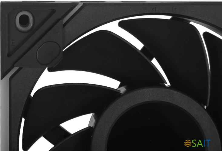 Вентилятор для корпуса Lian-Li Uni Fan TL Wireless LCD 120 LCD Reverse ARGB 120х124x28 черный 4-pin 31дБ (G99.12RTLLCD1W1B.R0) Ret