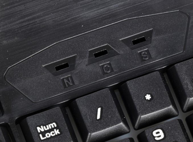 Клавиатура Defender Ultra HB-330L черный USB LED (подставка для запястий)