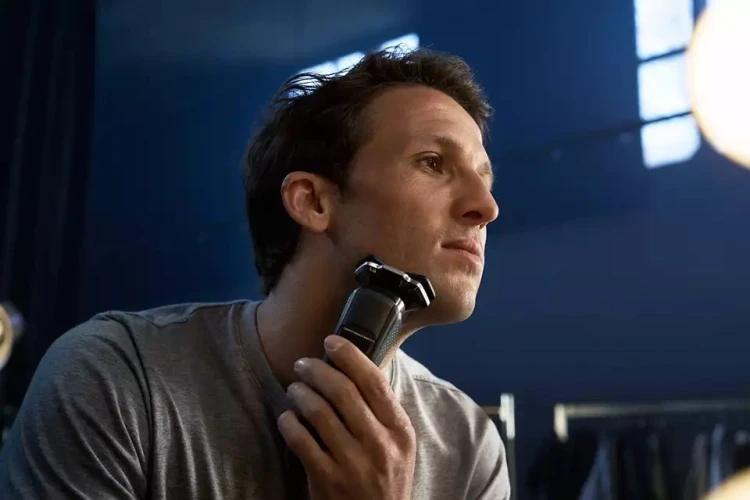 Бритва роторная Philips S7886/35 реж.эл.:3 питан.:аккум. черный