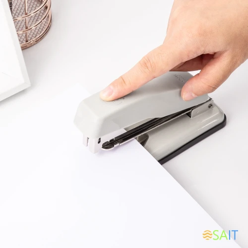 Степлер Deli E0414S/GREY E0414S 24/6 24/8 26/6 (25листов) серый 50скоб металл/пластик коробка