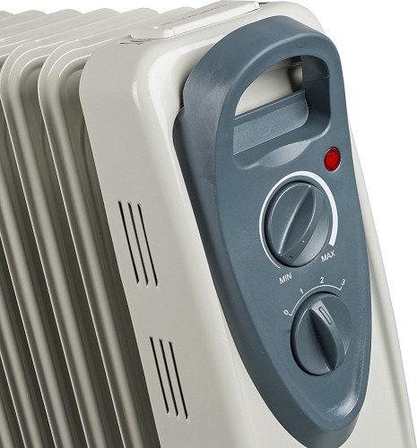 Радиатор масляный Ресанта ОМ-7Н 1500Вт белый