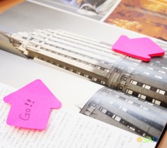 Блок самоклеящийся бумажный Stick`n 21181 70x70мм 50лист. 70г/м2 неон малиновый вырубной &quot;стрелка&quot; европодвес