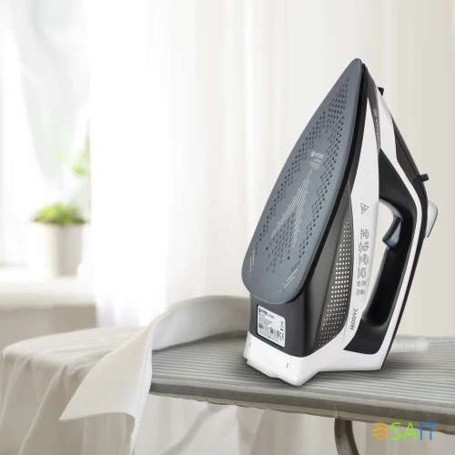Утюг Vitek VT-8313 2400Вт белый/черный