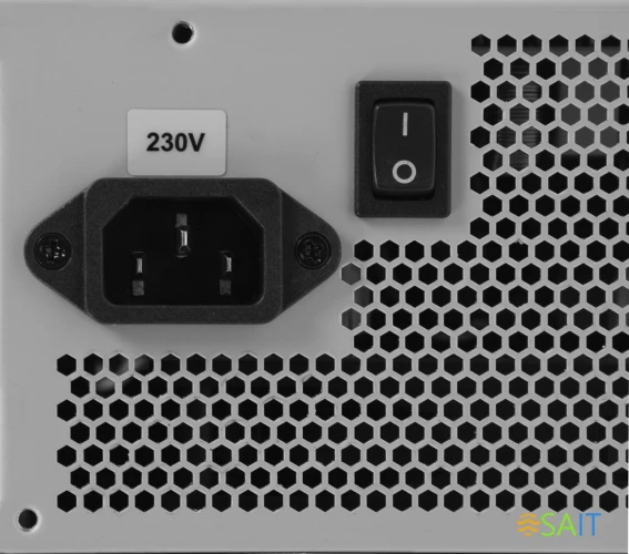 Блок питания Chieftec ATX 550W iArena GPA-550S (20+4pin) APFC 120mm fan 4xSATA