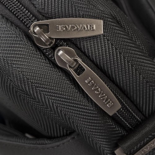 Сумка для ноутбука 15.6" Riva 8135 черный полиуретан/полиэстер (8135 BLACK)