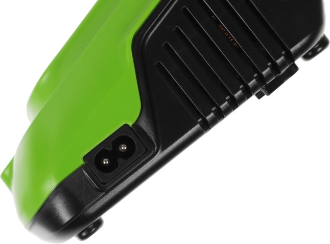Зарядное устройство Greenworks 2938807