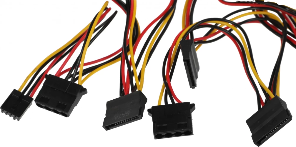 Блок питания Formula ATX 700W AC KCAS PLUS 700 80+ bronze (20+4pin) APFC 120mm fan 7xSATA RTL