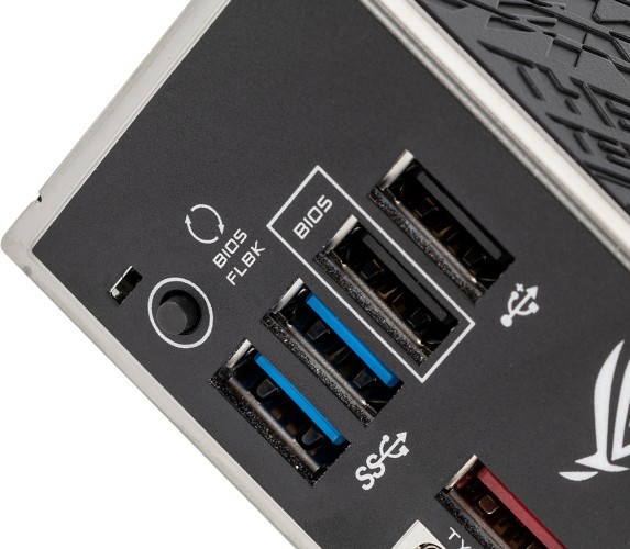 Материнская плата Asus ROG STRIX B550-F GAMING Soc-AM4 AMD B550 4xDDR4 ATX AC`97 8ch(7.1) 2.5Gg RAID+HDMI+DP