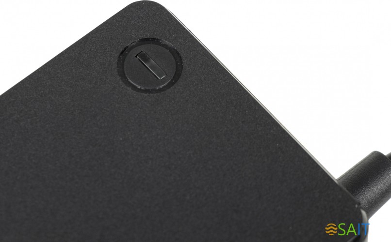 Блок питания Buro BUM-C-065 автоматический 65W 5V-20V 3A 1xUSB 2.4A от бытовой электросети LED индикатор