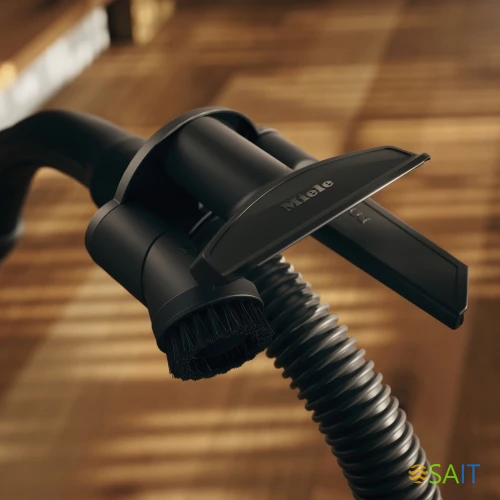 Пылесос Miele Boost CX1 125 Edition Obsidian 890Вт черный