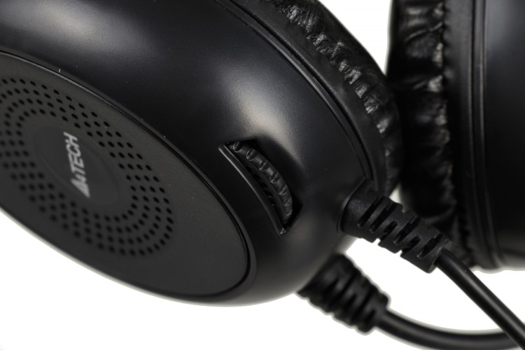 Наушники с микрофоном A4Tech HU-30 черный 2м накладные USB оголовье