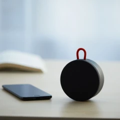 Колонка порт. Xiaomi Mi Portable Bluetooth Speaker черный 4W 1.0 BT 10м (BHR4802GL)