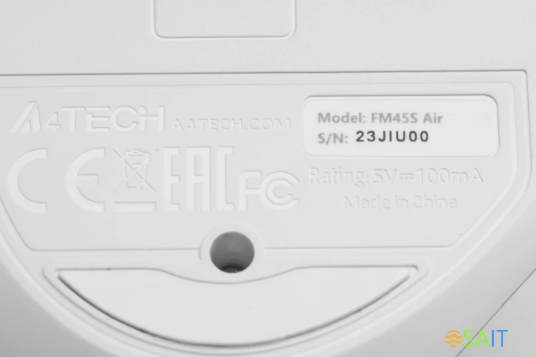 Мышь A4Tech Fstyler FM45S Air белый/серебристый оптическая 2400dpi silent USB 7but (FM45S AIR USB (SILVER WHITE))