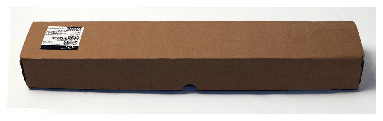 Блок распределения питания Hyperline SHE19-8SH-S-2.5EU гор.размещ. 8xSchuko базовые 16A Schuko 2.5м