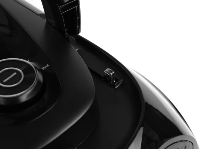 Пылесос Samsung VC18M21D0VG/EV 1800Вт титан/черный