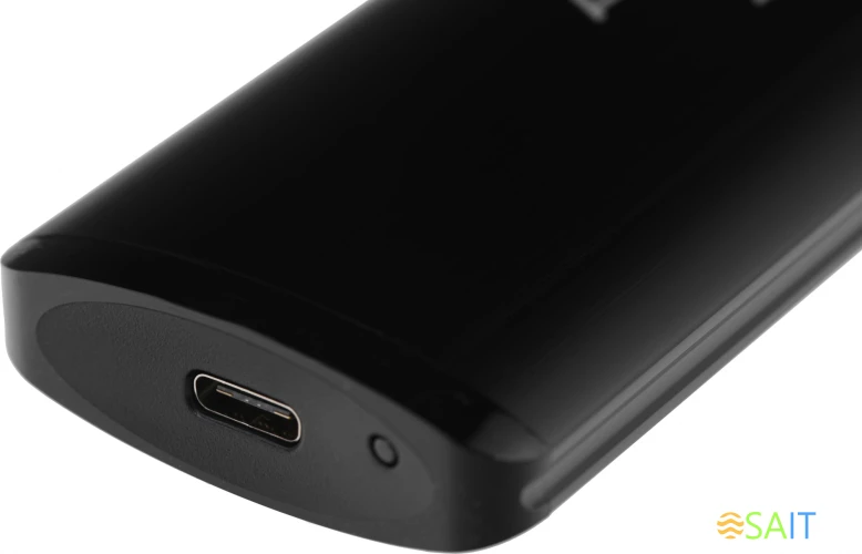 Накопитель SSD A-Data USB-C 256Gb ASE760-256GU32G2-CBK SE760 1.8" черный