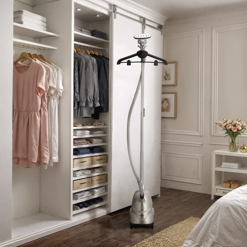 Отпариватель напольный Kitfort КТ-9354 1850Вт золотистый/черный