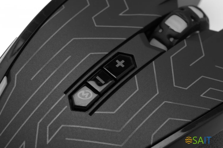 Мышь A4Tech X87 черный оптическая 2400dpi USB 8but (X87 (MAZE))