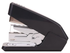 Степлер Deli E0466BLCK Pro 24/6 26/6 (30листов) черный 50скоб закрытый