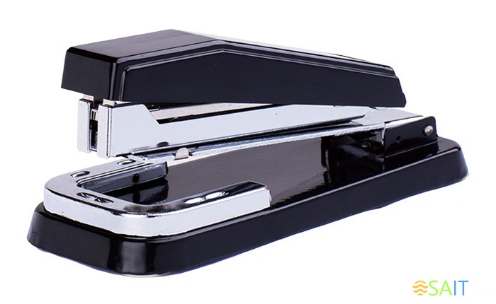 Степлер Deli E0414 24/6 26/6 (25листов) ассорти 50скоб коробка