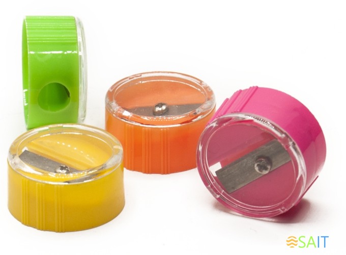 Точилка для карандашей ручная Silwerhof 191082 Веселые друзья 1 отверстие пластик ассорти