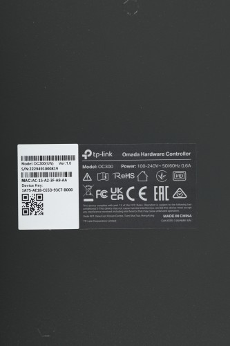 Контроллер TP-Link Omada OC300 10/100/1000BASE-TX черный