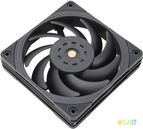 Вентилятор для корпуса Thermalright TL-B12 Extrem 120х120x25.6 черный 4-pin 40.5дБ (TL-B12-EXTREM) Ret