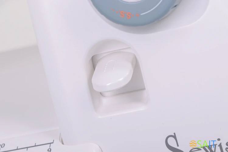 Швейная машина Janome 521 белый