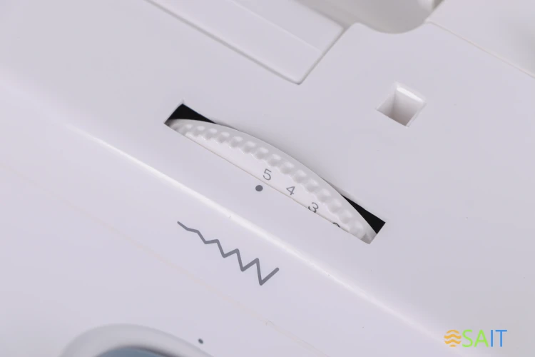 Швейная машина Janome 521 белый