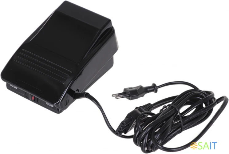 Швейная машина Janome 521 белый