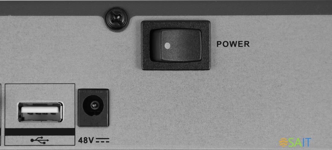 Видеорегистратор Hikvision DS-7604NXI-K1/4P(B)