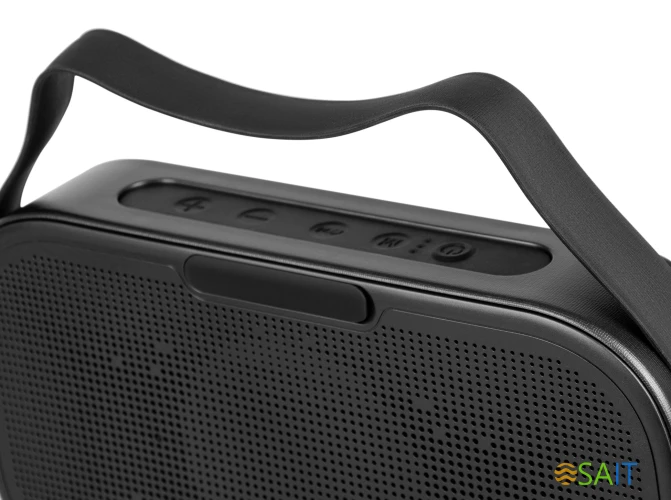 Колонка порт. Digma S-24 зеленый 10W 1.0 BT/3.5Jack/USB 10м 3000mAh (SP2410GR)