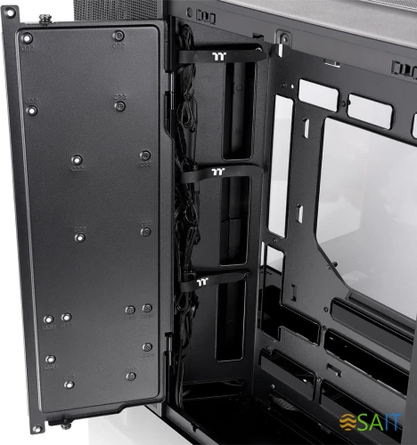 Корпус Thermaltake View 380 XL TG ARGB черный без БП ATX 5x120mm 2x140mm 2xUSB3.0 audio bott PSU