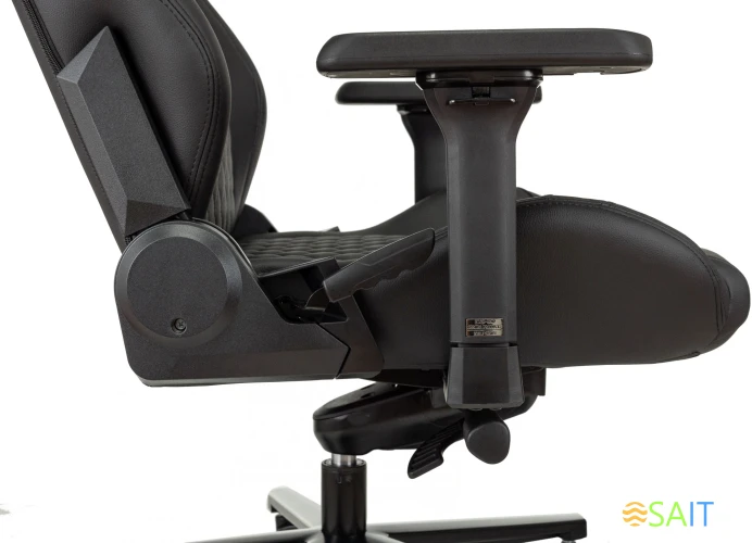 Кресло игровое Knight Craft черный эко.кожа с подголов. крестов. металл